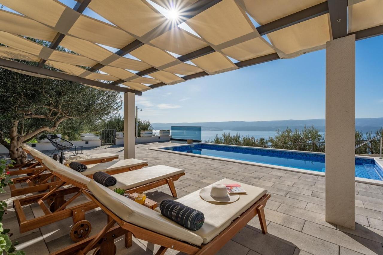 Villa Dream With Private Pool, 2 Bedrooms With En-Suite Bathrooms, Sea View 奥米什 外观 照片